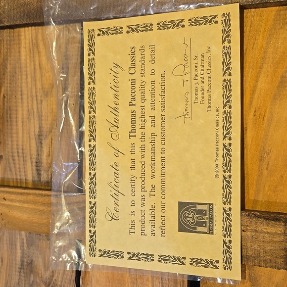 Thomas Pacconi Ornaments - Picture 7 of 10